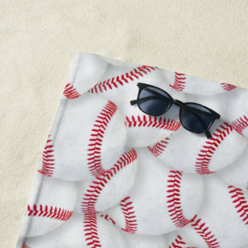 Layered Baseballs Pattern Beach Towel