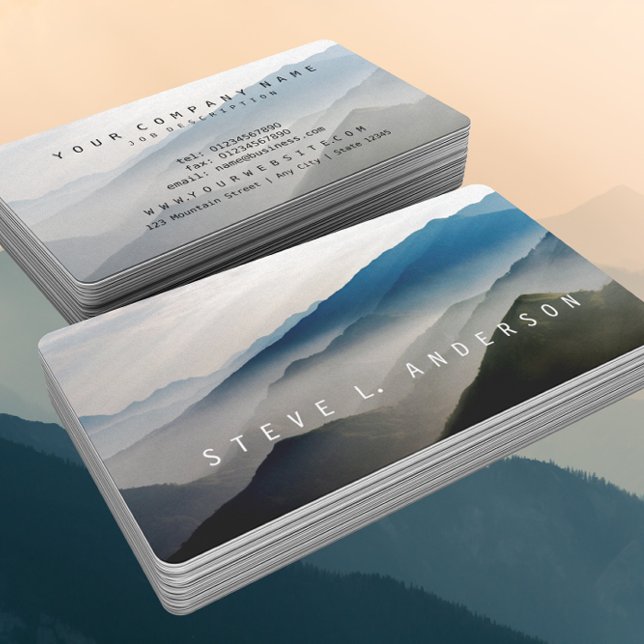 Layers of Mountain Ranges in Shades of Blue © Business Card (Creator Uploaded)