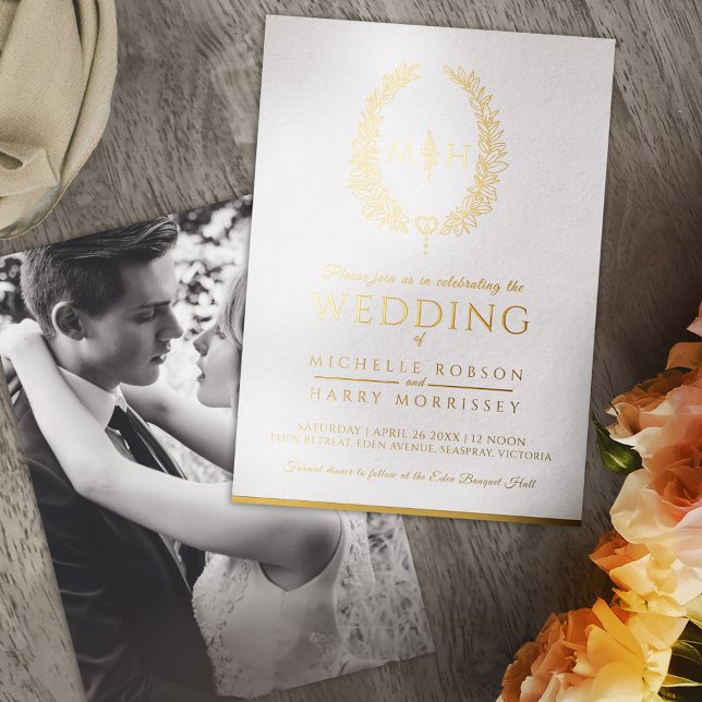 Leaf oval line art wedding white gold foil foil invitation (Creator Uploaded)