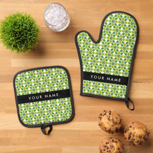 Leaf Pattern Green Leaves Your Name Oven Mitt  Pot Holder Set