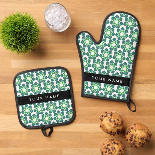 Leaf Pattern Green Leaves Your Name Oven Mitt  Pot Holder Set