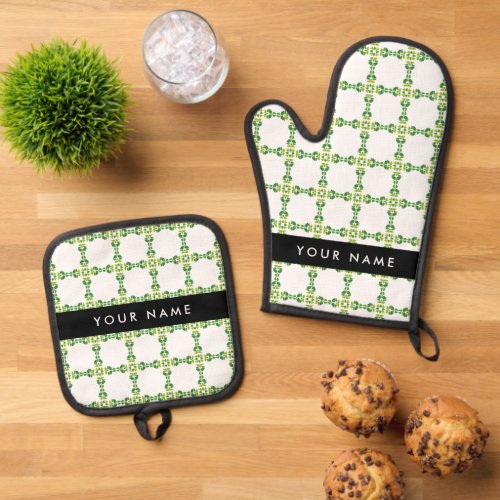 Leaf Pattern Green Leaves Your Name Oven Mitt  Pot Holder Set