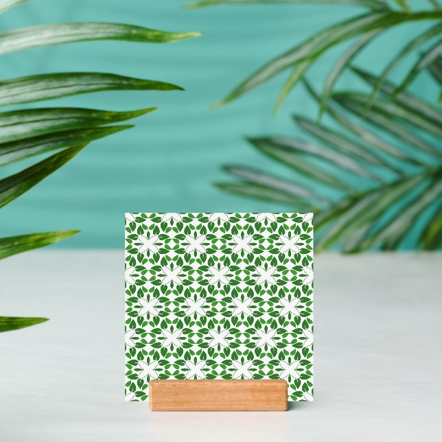 Leaf Pattern, Pattern Of Leaves, Green Leaves Holder (Insitu 2)