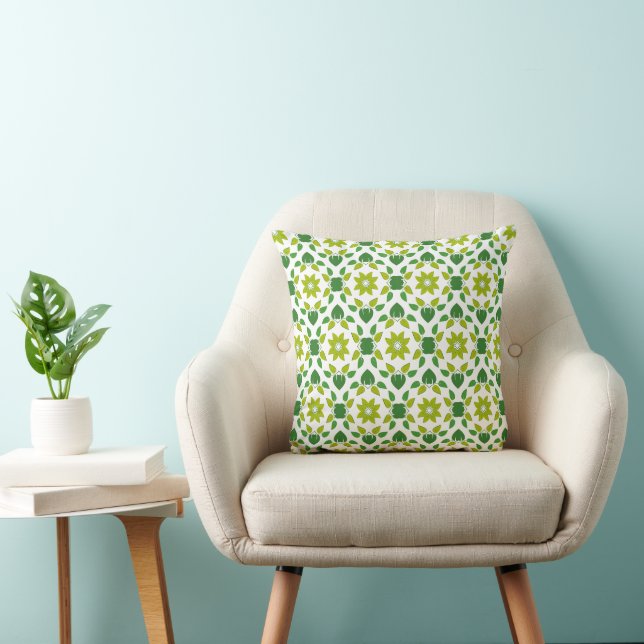 Leaf Pattern, Pattern Of Leaves, Green Leaves Throw Pillow (Chair)