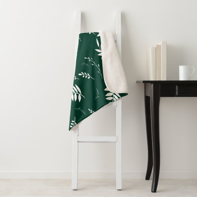leaf pattern sherpa blanket (In Situ)