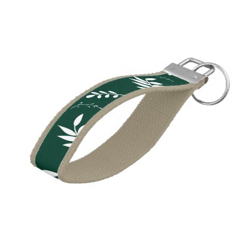 leaf pattern wrist keychain