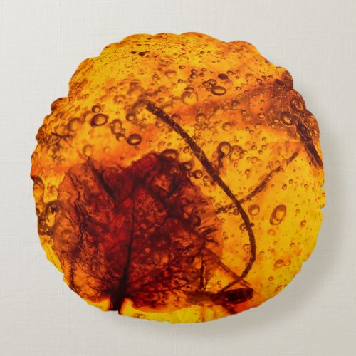 Leafy Amber Round Pillow