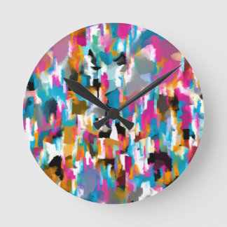 Leafy Pink Round Clock