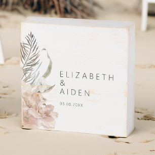 Leafy Wood Box Sign