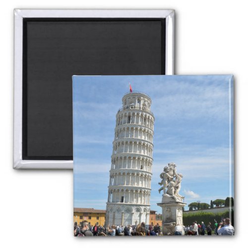 Leaning tower and La Fontana dei Putti Statue Pis Magnet