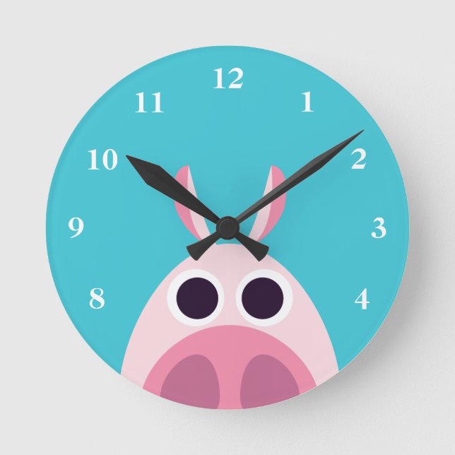 Leary the Pig Round Clock (Front)