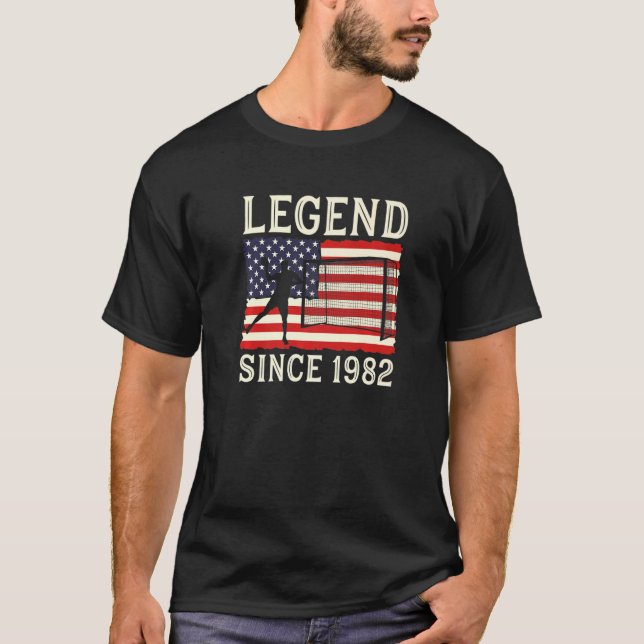 Legend Handball Player Since 1982 Handballer Handb T-Shirt (Front)