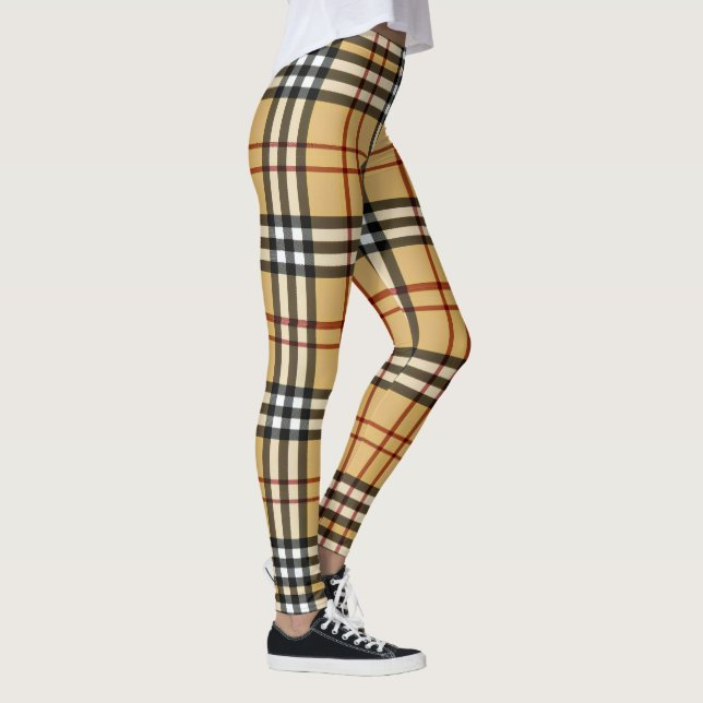leggings with traditional geometric pattern (Right)