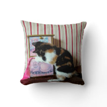 Leilani's Fashion Accessories Pillow
