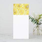 Lemon background (Standing Front)