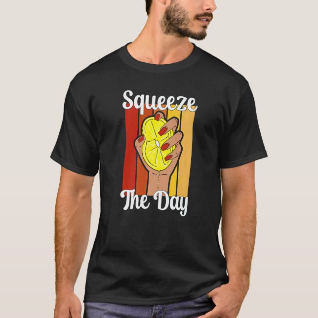 Lemonade Stand  Squeeze Day  Fruit Juice Pun Retro T-Shirt (Front)