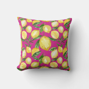 Lemons seamless pattern on magenta background throw pillow