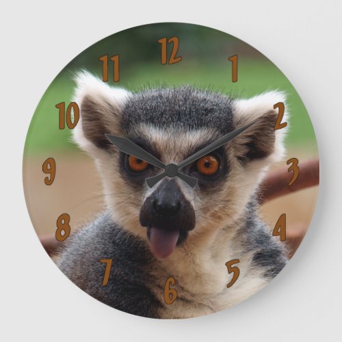 Lemur Large Clock