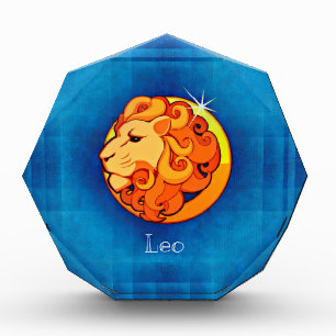 leo horoscope award