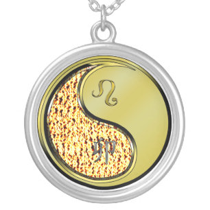 Leo & Metal Rabbit Silver Plated Necklace