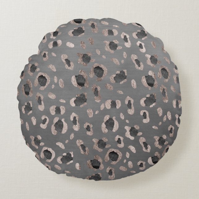 Leopard Animal Print Glam #6 Round Pillow (Front)
