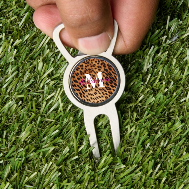 Leopard Animal Print Monogram Divot Tool (Insitu 1)