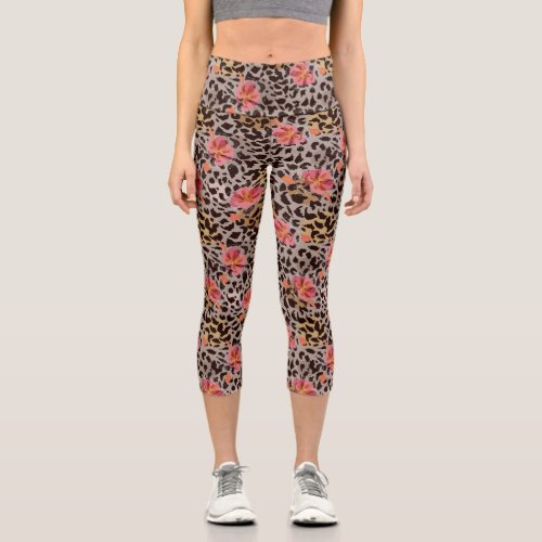 Leopard Cheetah Wild Cat Print Pink Floral Pattern Capri Leggings