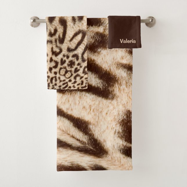 Leopard Fur Design With Name Bath Towel Set (Insitu)