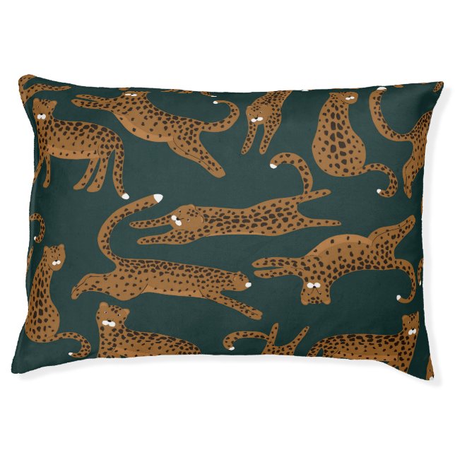 Leopard Jungle: Animal Print Vintage. Pet Bed (Front)