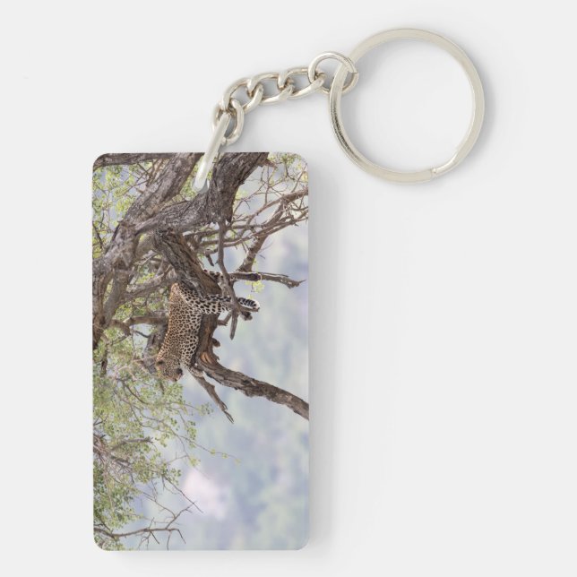 Leopard on a tree keychain (Back)