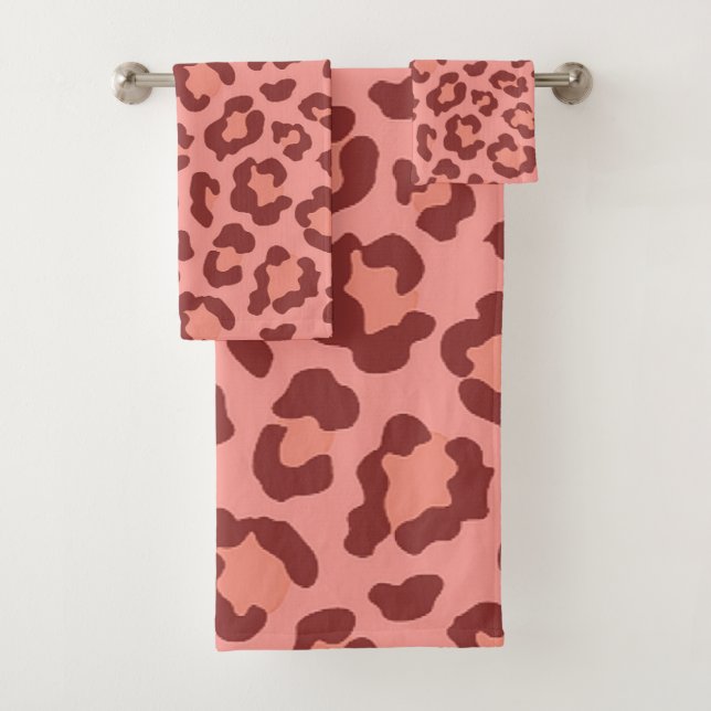 Leopard orange print bath towel set (Insitu)