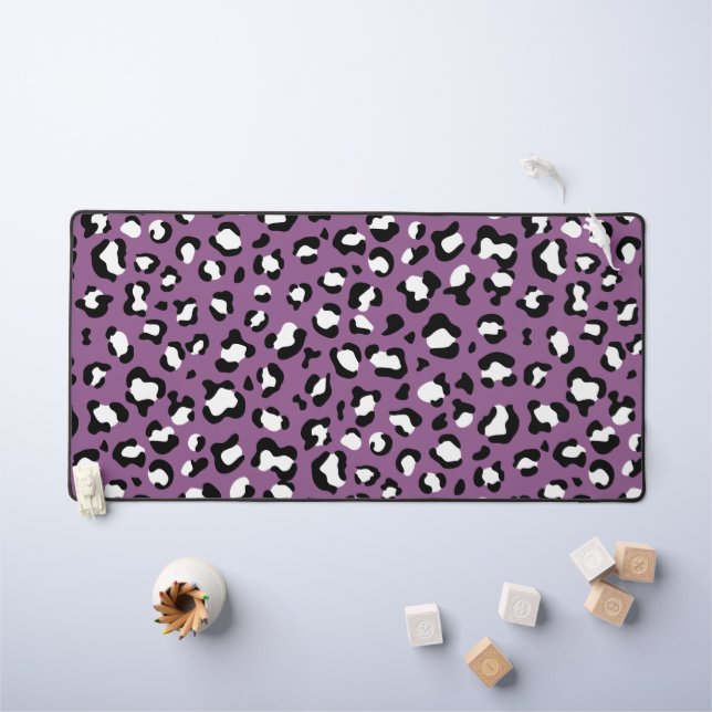 Leopard Pattern, Leopard Spots, Purple Leopard Desk Mat (Kids Table)