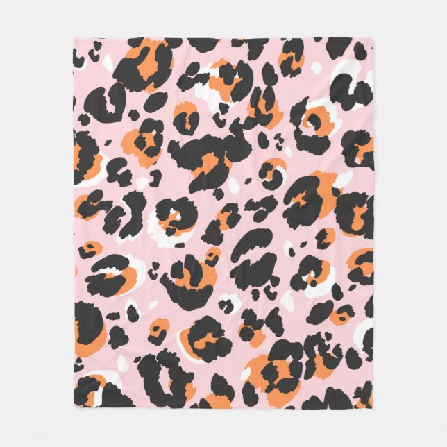 Leopard pattern seamless. Classic leo texture. Tre Fleece Blanket (Front)