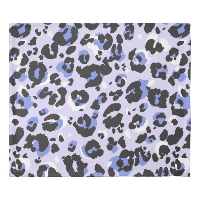 Leopard pattern seamless. Purple leo skin texture. Duvet Cover (Front)