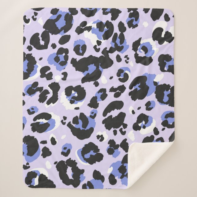 Leopard pattern seamless. Purple leo skin texture. Sherpa Blanket (Front)