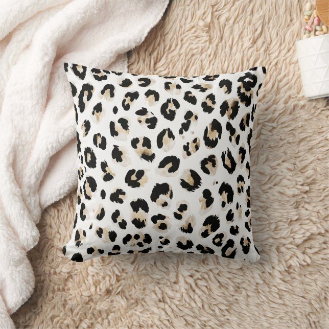 Leopard Pillow (Blanket)
