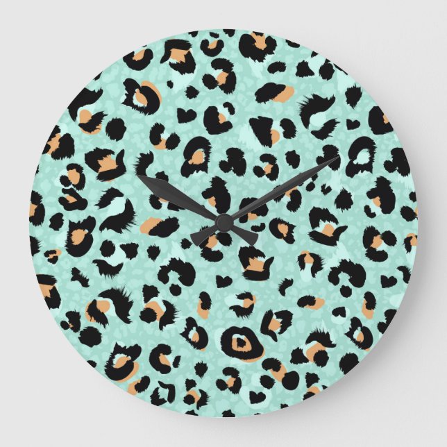 Leopard print, animal pattern large clock (Front)