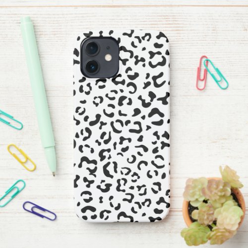 Leopard Print Leopard Spots Black And White iPhone 12 Case