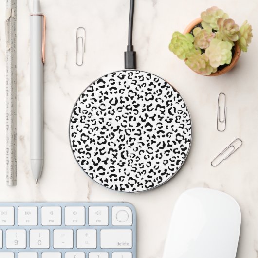 Leopard Print, Leopard Spots, Black And White Wireless Charger (Desk)
