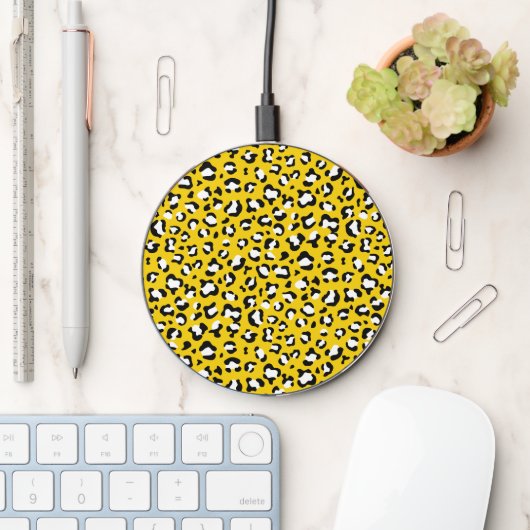 Leopard Print, Leopard Spots, Yellow Leopard Wireless Charger (Desk)