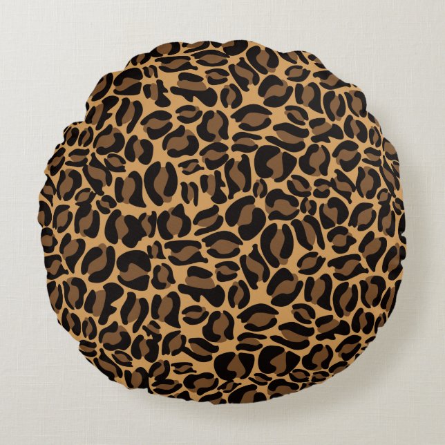 Leopard Print Pattern Classic Jungle Round Pillow (Front)