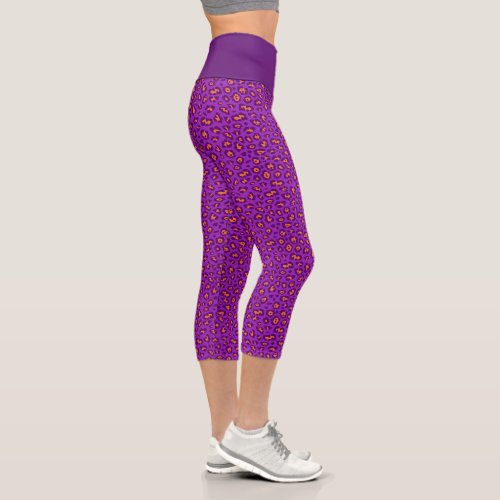 Leopard Print Pattern Purple Orange Womens Capri Leggings