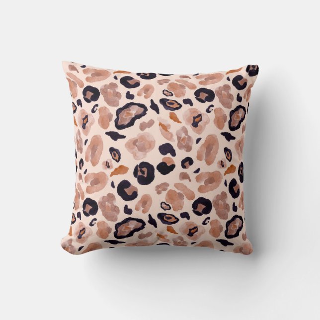 Leopard print, seamless, beige background. throw pillow (Front)