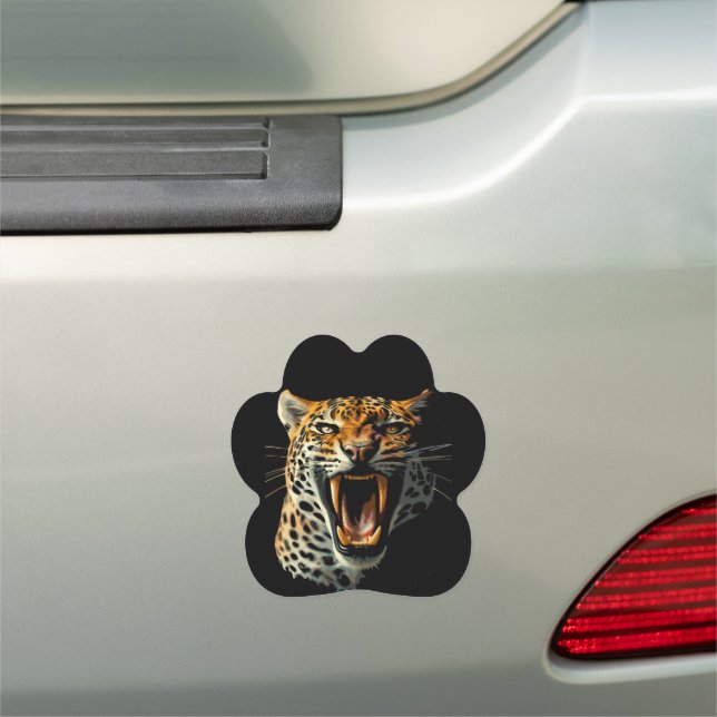 Leopard roaring attack head car magnet (In Situ)