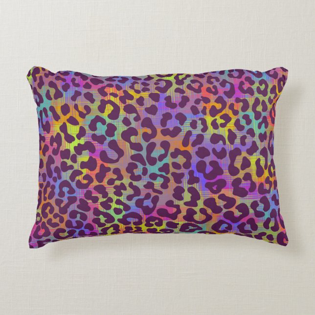 Leopard skin pattern. Repeating seamless animal ba Accent Pillow (Front)