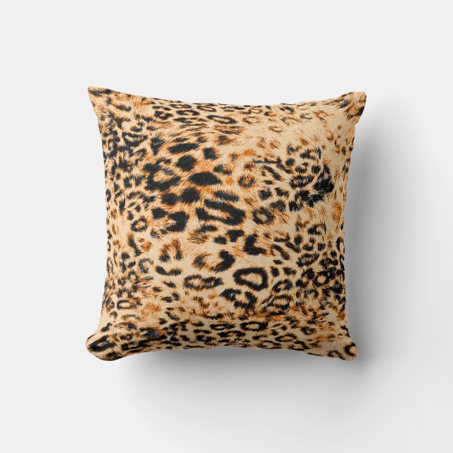 Leopard skin texture, leopard pattern throw pillow (Front)