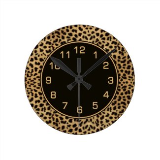 Leopard Spots Pattern Round Clock