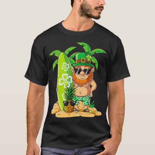 Leprechaun Hawaiian Surfing St Patricks Day Men T_Shirt