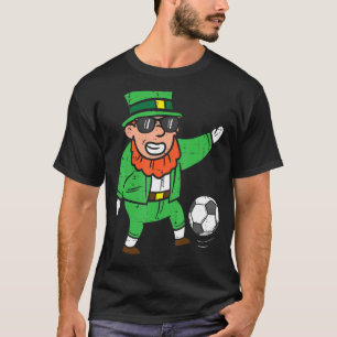 Leprechaun Playing Soccer St Patricks Day Men Boys T-Shirt