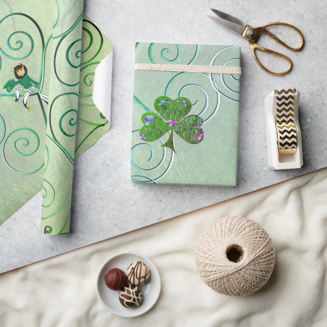 Leprechaun Shamrock Wrapping Paper (Crafts)